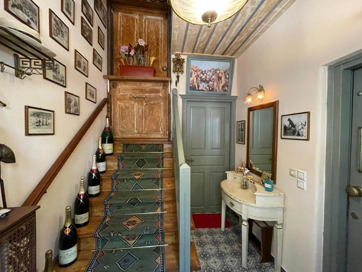 Βoka'S House Apartment Arachova Bagian luar foto
